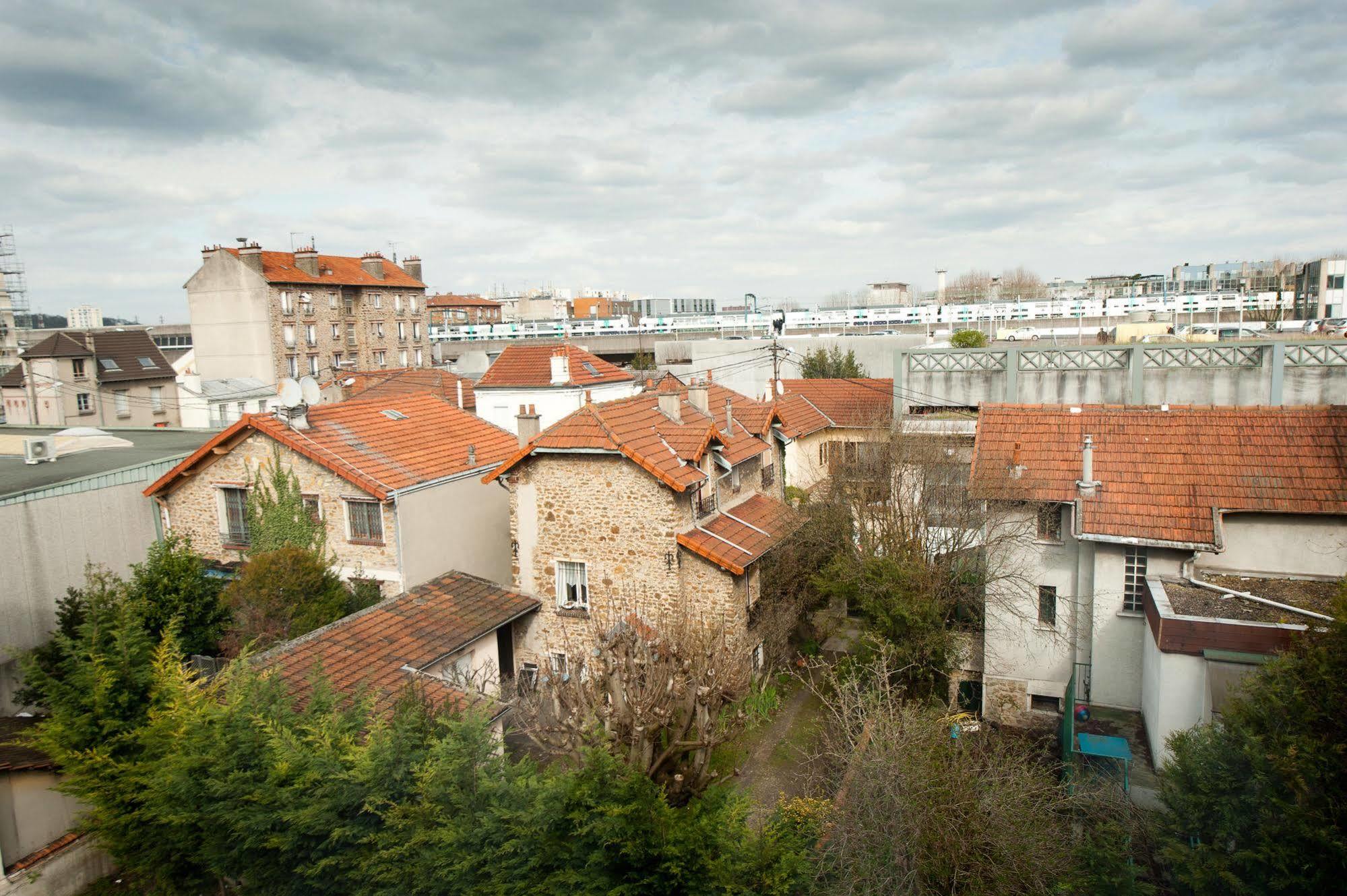 Milton Hotel Neuilly-Plaisance Esterno foto
